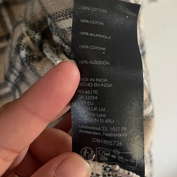 NWT Bdg Dakota Cropped Flannel Button-Down Shirt Size Small - Picture 8 of 8